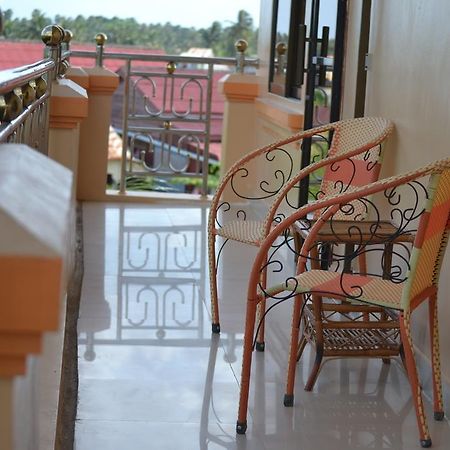 Kampot Manor Hotel Buitenkant foto