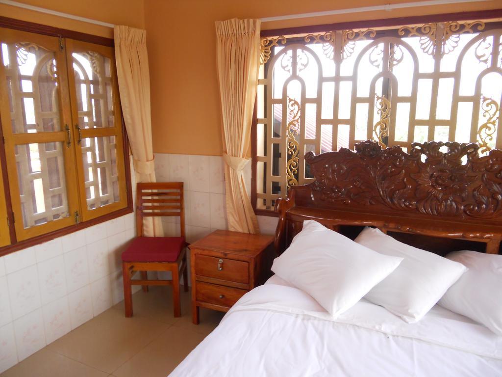 Kampot Manor Hotel Kamer foto