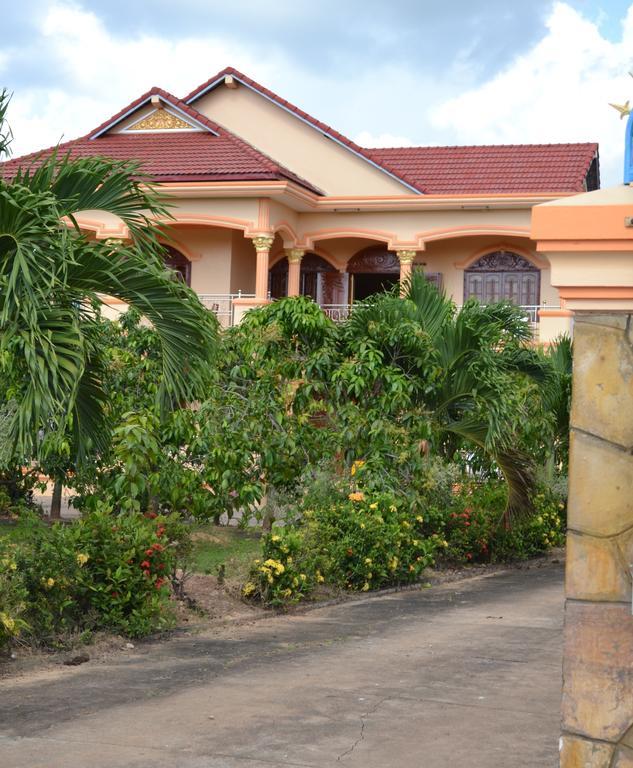 Kampot Manor Hotel Buitenkant foto