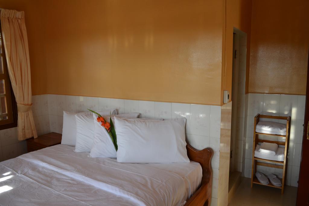 Kampot Manor Hotel Kamer foto